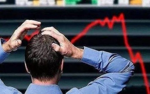 做恒指期货为什么首要看日线(恒指期货怎么计算盈利)