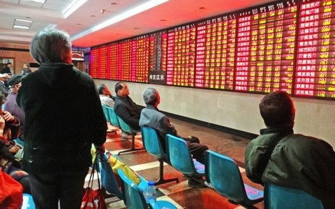 为什么期货的钱不能全转出去(期货为什么有1000块钱转不出)